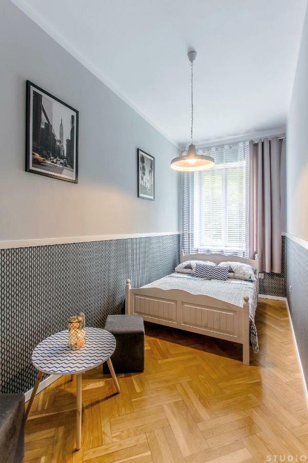 Clicktheflat Wspolna Central Apart Rooms Varsovie Extérieur photo